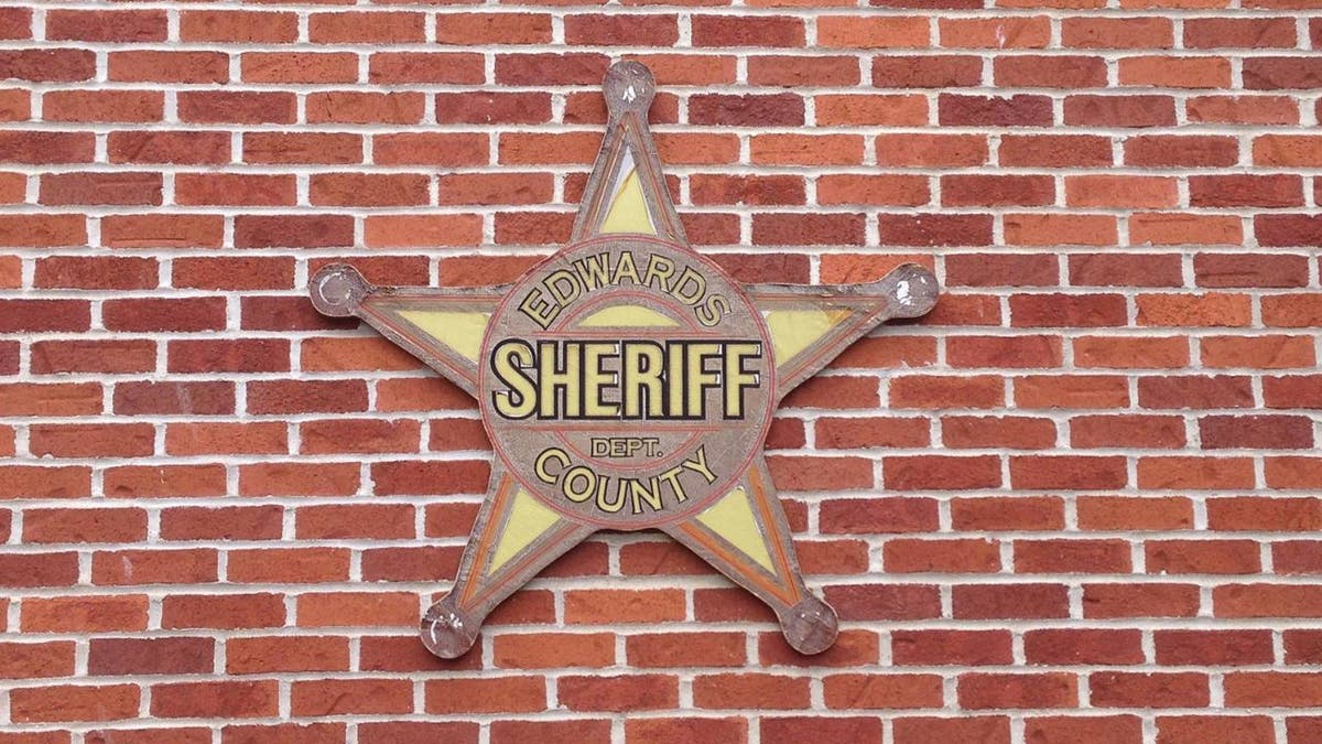 Edwards County Sheriff's office badge